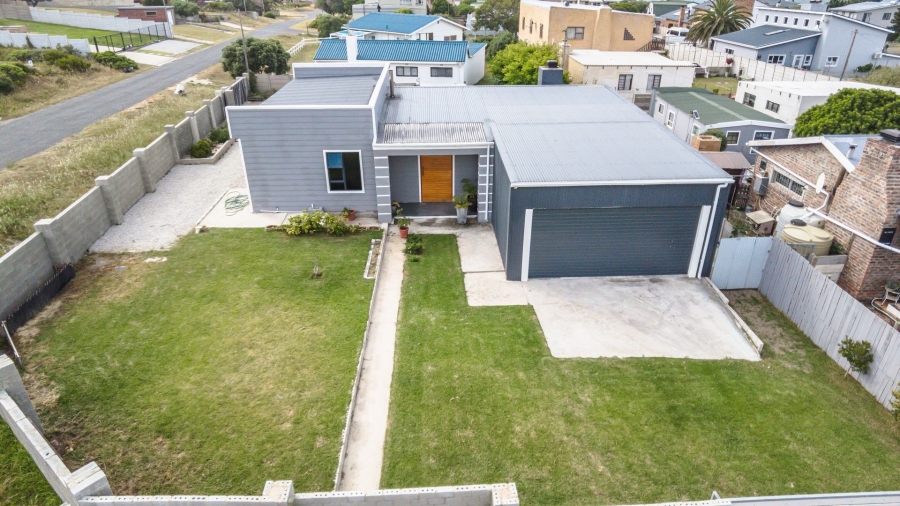 2 Bedroom Property for Sale in Franskraal Western Cape